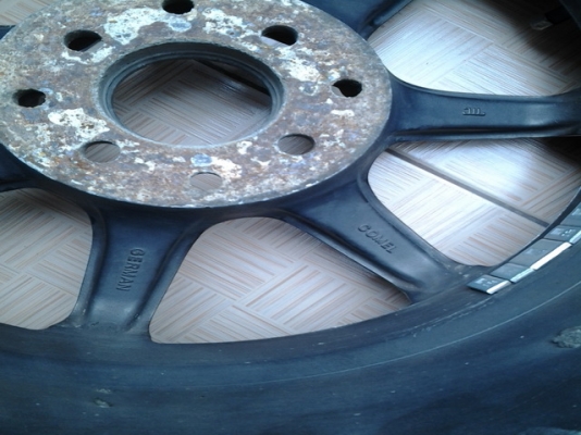 ส่งให้พี่ ครรชิต ที่เชียงใหม่แล้วครับ ขอบคุณมากครับ