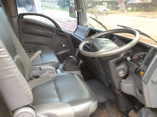 ขาย6ล้อHINO NQR 175แรง ปี53  โทร081-3771710