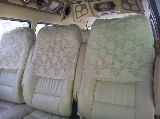 ขาย TOYOTA COMMUTER ปี 2004 แต่ง VIP เต็ม สวยๆๆพร้อมใช้