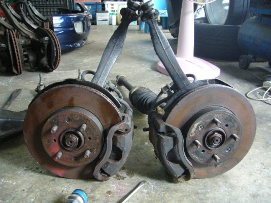 ดิสเบรคหน้า b16a ef-9 คู่ละ 4,000 โทร.089-7777-697