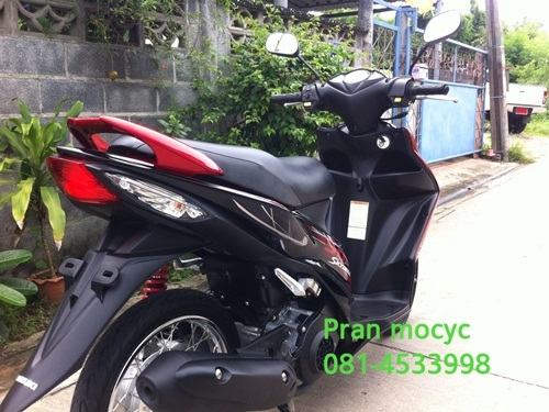 ขายsuzuki skydrive สีเเดงดำ ปี2013 ขายsuzuki skydrive สีเเดงดำ ปี2013