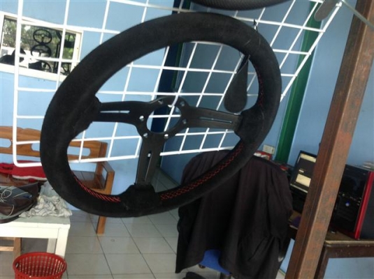 ขายพวงมาลัย NARDI เหมือนแท้ 1390 ทุกวง ขายพวงมาลัย NARDI เหมือนแท้ 1390 ทุกวง