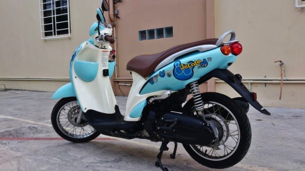 (หัวฉีด) Jelato 2012 วิ่งน้อย ขายถูกๆ ต่อรองได้เป็นพันครับ