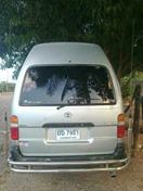 รถตู้หัวจรวดปี2004