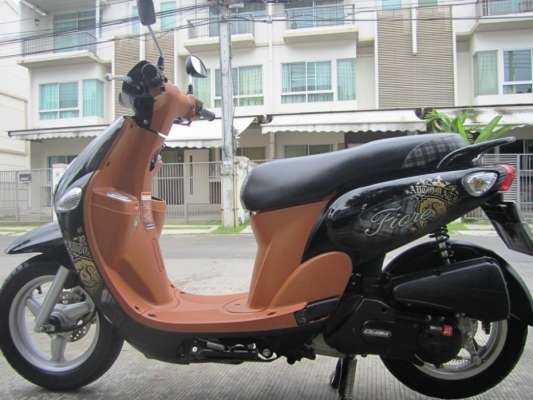 (ขายแล้วค่ะ) Fiore หัวฉีด 7 เดือน สีลายฮิต แจ่มสุดในรุ่น เดิมดี ไม่มีบิวด์