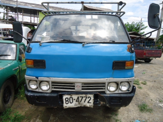 ขายรถบรรทุกใหญ่4ล้อ ISUZU ปี 2520 สภาพเครื่องดี พร้อมเอกสารโอน 150,000.-