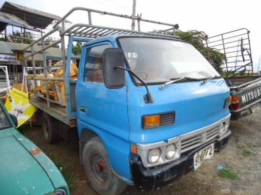 ขายรถบรรทุกใหญ่4ล้อ ISUZU ปี 2520 สภาพเครื่องดี พร้อมเอกสารโอน 150,000.-