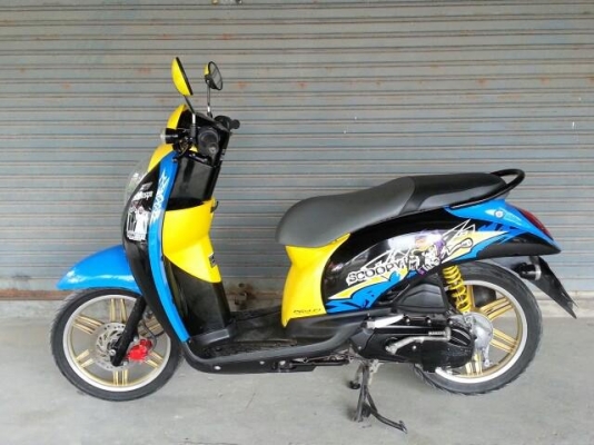 SCOOPY I ปี 2012 ล้อแม็กซ์ รถสวยมาก เกรด A สีน้ำเงิน ดำ เครื่องเดิมแน่นๆ มีเล่มเอกสารครบ
