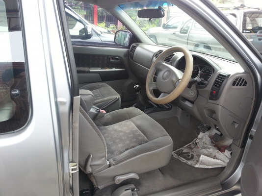 ปี 2005ISUZU D-MAX SPACE CAB SLX 3.0 MT ปี 2004