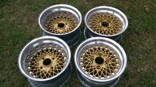 >>>>>>>ขายล้อลายรังผึ้ง ขอบ 14 หน้า7 หลัง8 สวยๆลึกๆถูกๆ<<<<<<<<<