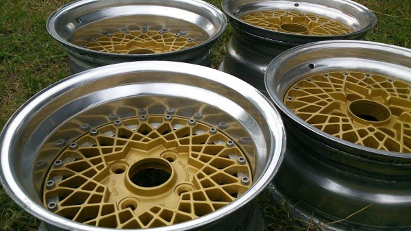 >>>>>>>ขายล้อลายรังผึ้ง ขอบ 14 หน้า7 หลัง8 สวยๆลึกๆถูกๆ<<<<<<<<<