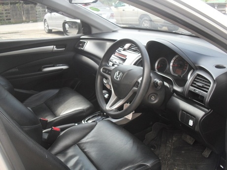 NEW CITYรถพร้อมใช้ สภาพดี ไม่ต้องใช้เงินออกรถได้เลย NEW CITYรถพร้อมใช้ สภาพดี ไม่ต้องใช้เงินออกรถได้เลย