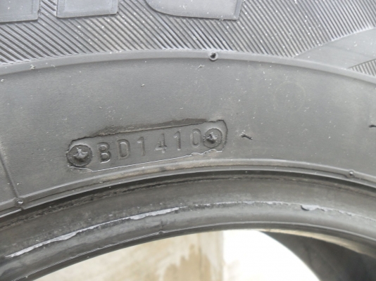 ยาง BRIDGESTONE LEO677 195R14 ปี10 มี 1 คู่ ราคา 1400 บาท