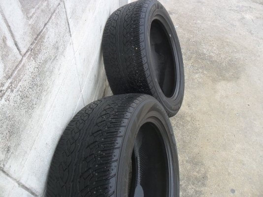 ยาง YOKOHAMA 235/55R18 ปี11 สวยๆ 1 คู่ ราคา 1700 บาท
