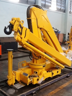 เครนติดรถบรรทุก MAX CRANE