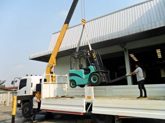 เครนติดรถบรรทุก MAX CRANE