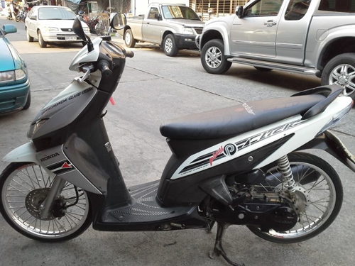 click ปี 51 สีขาว เทา รถเดิม เครื่องแน่น เอกสารครบ โอนได้เลย click ปี 51 สีขาว เทา รถเดิม เครื่องแน่น เอกสารครบ โอนได้เลย