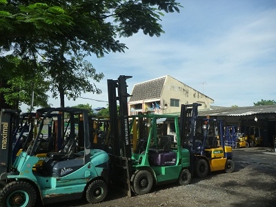 เช่าFORKLIFT ปทุมธานี รายวัน รายเดือน ปี งานเหมา ราคาพี่ๆน้อง