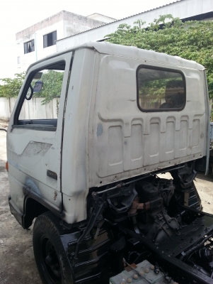 หัวเก๋ง NKR ยกหัวได้ ไฟ4ตา