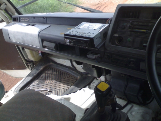 UD 275 แรง ยางใหม่10เส้น จดทะเบียนปี44 สองเพลา (ต่อรองได้อีก เจ้าของขายเอง) 080-1897909 UD 275 แรง ยางใหม่10เส้น จดทะเบียนปี44 สองเพลา (ต่อรองได้อีก เจ้าของขายเอง) 080-1897909