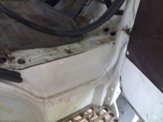 UD 275 แรง ยางใหม่10เส้น จดทะเบียนปี44 สองเพลา (ต่อรองได้อีก เจ้าของขายเอง) 080-1897909 UD 275 แรง ยางใหม่10เส้น จดทะเบียนปี44 สองเพลา (ต่อรองได้อีก เจ้าของขายเอง) 080-1897909