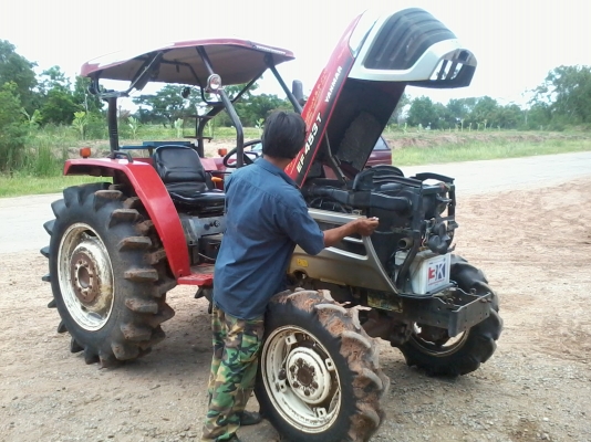 ขายแล้วจ้า ลูกค้าซื้ออุปกรณ์กลับบ้านอีกหลายชิ้นจ้า ยันมาร์ 45 แรง 2 เพลา ใช้งานแค่พันกว่าชั่วโมง มีอุปกรณ์แยกขายถูกๆ  สอบถามราคา 081-0745778 ลุงโหนกใจดีรับสายจ้า