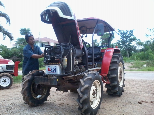 ขายแล้วจ้า ลูกค้าซื้ออุปกรณ์กลับบ้านอีกหลายชิ้นจ้า ยันมาร์ 45 แรง 2 เพลา ใช้งานแค่พันกว่าชั่วโมง มีอุปกรณ์แยกขายถูกๆ  สอบถามราคา 081-0745778 ลุงโหนกใจดีรับสายจ้า