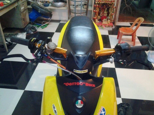 /////////////// ขาย สกู๊ตเตอร์125cc. ของแต่งเต็มลำ /////////////////