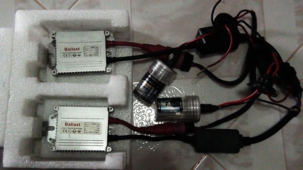 ไฟซีนอน ไฟซีนอน