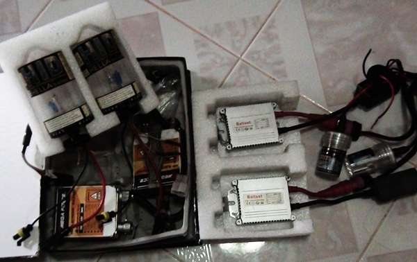 ไฟซีนอน