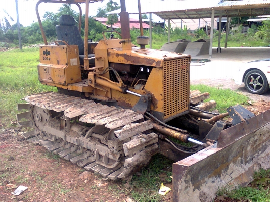 ขายรถแทรกเตอร์ D2 รุ่น 5 สไลล 5กระบอก รถพร้อมทำงาน