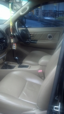 TOYOTA - HILUX VIGO D4D - Double Cab  3.0 AT 4WD