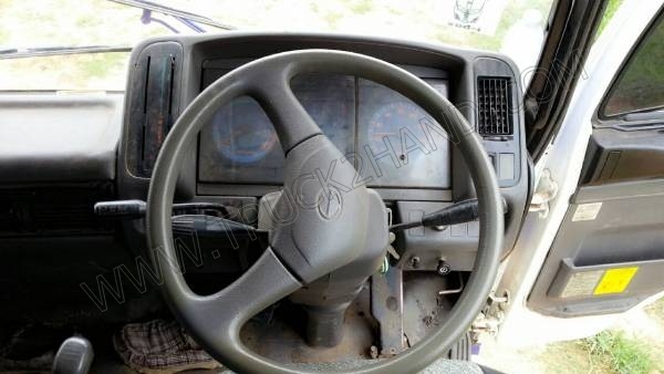 รถบรรทุก 10 ล้อดั๊มพ์ ยี่ห้อ HINO รุ่น 2K 260 แรงม้า