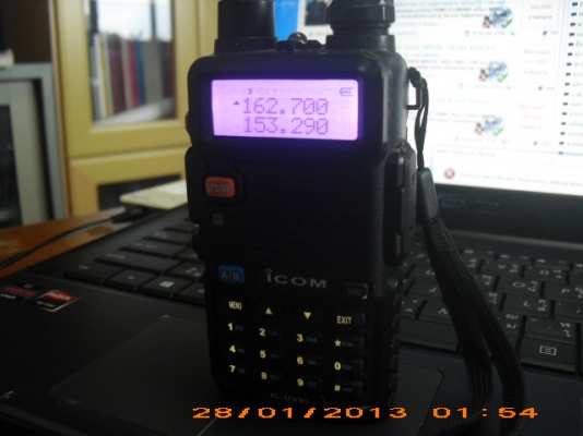 ขายวิทยุสื่อสารiCOM IC-UV95 ย่าน136-174MHz&400-480MHz 7Watt สภาพเหมือนใหม่ใช้งานปกติพร้อมอุปกรณ์ ขายวิทยุสื่อสารiCOM IC-UV95 ย่าน136-174MHz&400-480MHz 7Watt สภาพเหมือนใหม่ใช้งานปกติพร้อมอุปกรณ์