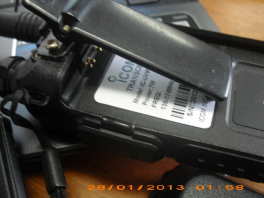ขายวิทยุสื่อสารiCOM IC-UV95 ย่าน136-174MHz&400-480MHz 7Watt สภาพเหมือนใหม่ใช้งานปกติพร้อมอุปกรณ์ ขายวิทยุสื่อสารiCOM IC-UV95 ย่าน136-174MHz&400-480MHz 7Watt สภาพเหมือนใหม่ใช้งานปกติพร้อมอุปกรณ์
