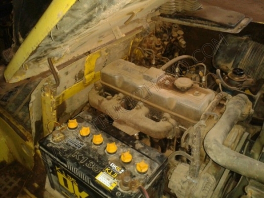 รถฟอร์คลิฟต์ ยี่ห้อ Hyster 2.5 ตัน ขาย 2 คัน ราคาคันละ 250,000 บาท