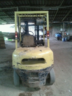 รถฟอร์คลิฟต์ ยี่ห้อ Hyster 2.5 ตัน ขาย 2 คัน ราคาคันละ 250,000 บาท