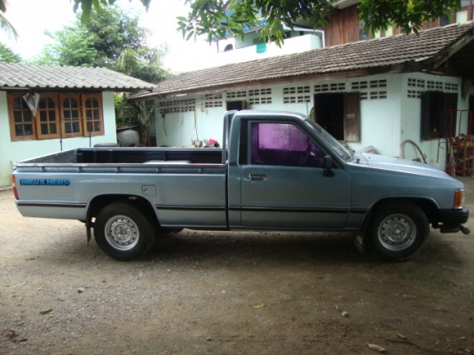 TOYOTA HERO 2.45 ปี1989 มือเดียว เดิมๆ บางๆ