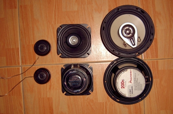 เครื่องเสียงรถยนต์(ขายเหมาเลยครับ)