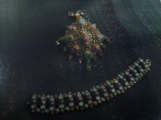 ขาย จี้ ทับทรวงทองโบราณ