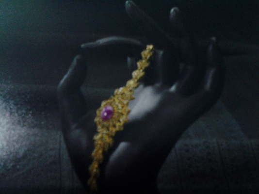 ขายข้อมือโบราณทอง