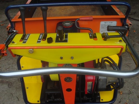 รถขนย้ายสินค้าเกษตร ยกไฮดรอลิค รถขนย้ายสินค้าเกษตร ยกไฮดรอลิค