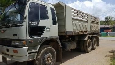 รถฮีโน่ 10 ล้อดั้ม FM3M 240 แรงม้า  สนใจติดต่อ 081 - 6079515