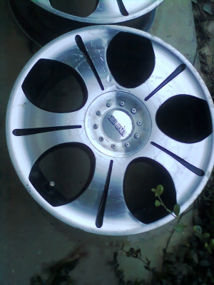 ขายแม็ก 17 4 รู100/114 และ 5 รู 100/114 ขายแม็ก 17 4 รู100/114 และ 5 รู 100/114