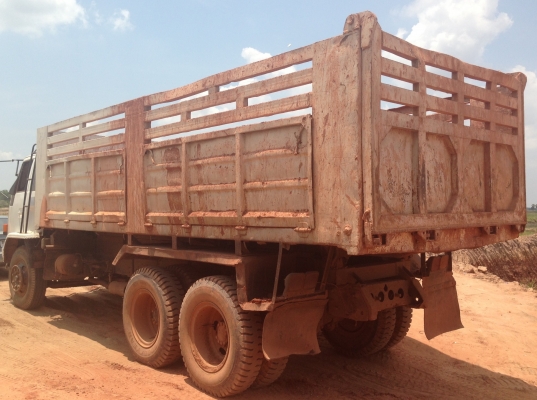 ISUZU ROCKY FVZ 175 HP 6BG1 สิบล้อดั๊มพ์ 2 เพลา กระบะดั๊มพ์เหล็ก 12 ตันสภาพสวยไม่มีผุกร่อน เครื่องแน่นแรงดีไม่เยิ้ม ภายในเก๋งคอนโซลสวยครบพร้อม แอร์เย็น พวงมาลัยเพาเวอร์ ช่วงล่างคัชซีไม่มีแตกไม่มีบวม ยางสภาพดี 10 เส้นประมาณ 70\% พร้อมบรรทุกพร้อมใช้งานได้เลย ISUZU ROCKY FVZ 175 HP 6BG1 สิบล้อดั๊มพ์ 2 เพลา กระบะดั๊มพ์เหล็ก 12 ตันสภาพสวยไม่มีผุกร่อน เครื่องแน่นแรงดีไม่เยิ้ม ภายในเก๋งคอนโซลสวยครบพร้อม แอร์เย็น พวงมาลัยเพาเวอร์ ช่วงล่างคัชซีไม่มีแตกไม่มีบวม ยางสภาพดี 10 เส้นประมาณ 70\% พร้อมบรรทุกพร้อมใช้งานได้เลย