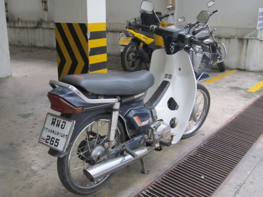 (ฝากขาย) Honda Dream100(คุรุ)สวยเดิมจัดสีบางทั้งคันไม่เคยดำ เครื่องแจ่มวิ่งโคตรดี ภาษีเต็มเล่มชุดโอนครบ ด่วนเลยครับ กทม.