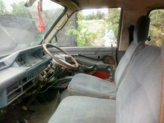 ขาย รถตู้ โตโยต้า ไลเอท ตามสภาพราคาถูกครับ