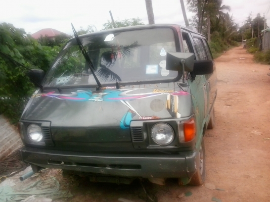 ขาย รถตู้ โตโยต้า ไลเอท ตามสภาพราคาถูกครับ