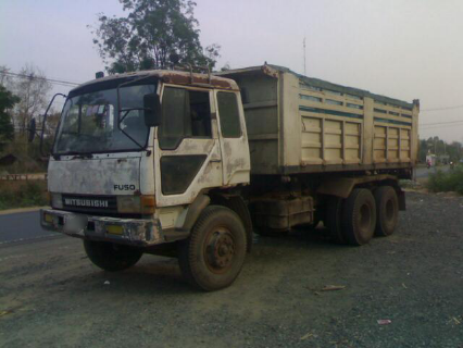 ขายรถบรรทุกสิบล้อดั๊มพ์ Mitsubishi ma เครื่อง 6d16 2เพลา 10 เกียร์ เบรกจิฟฟี่ ด.สามมิตร