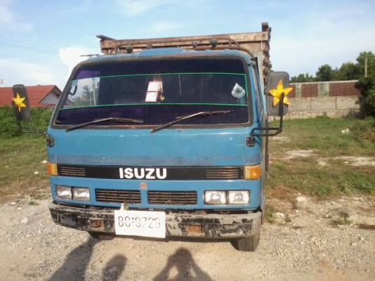 ขาย NPR สวยๆสักคัน ราคาถูกๆมาแล้วคับท่าน